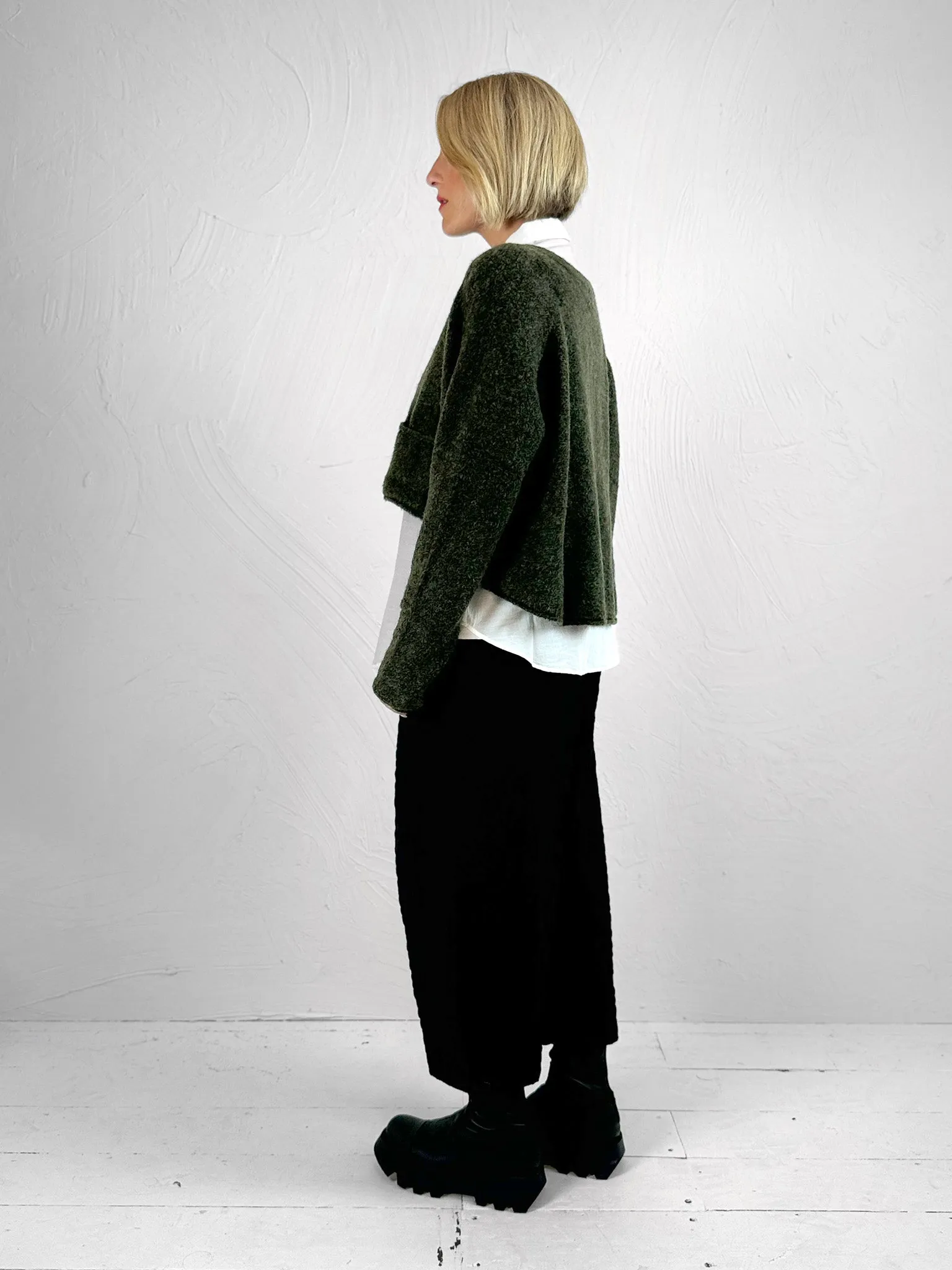 Cropped Knitted Cardigan - 3317102 Cardigan - 2 Colours