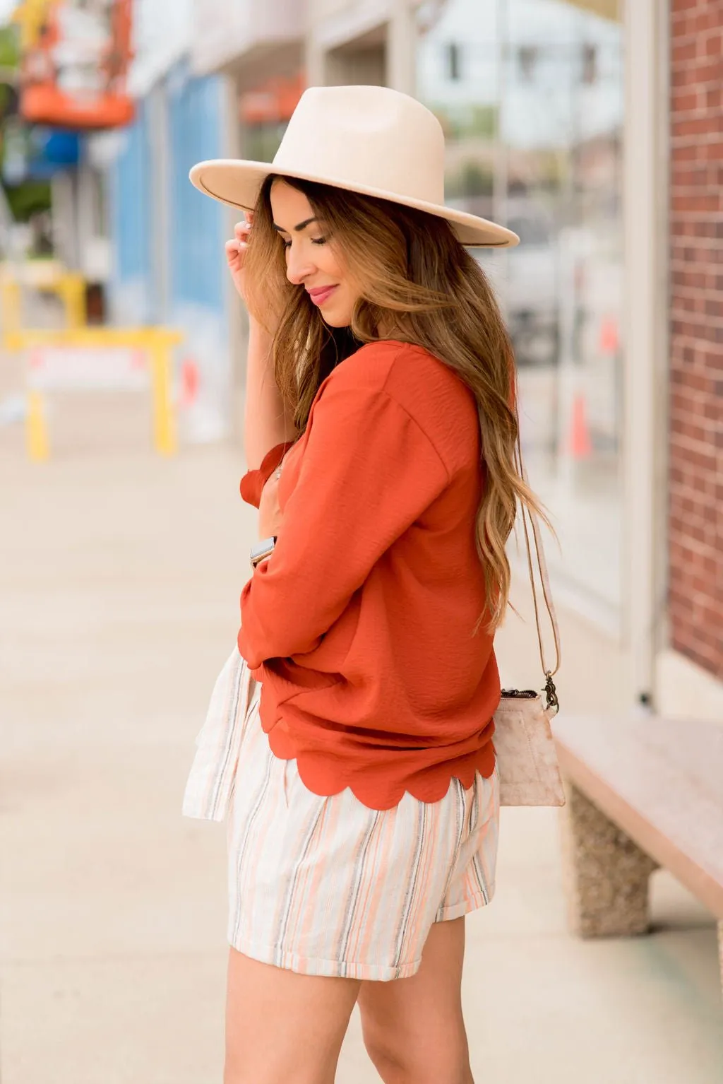 Lightweight Scalloped 3/4 Sleeve Blouse
