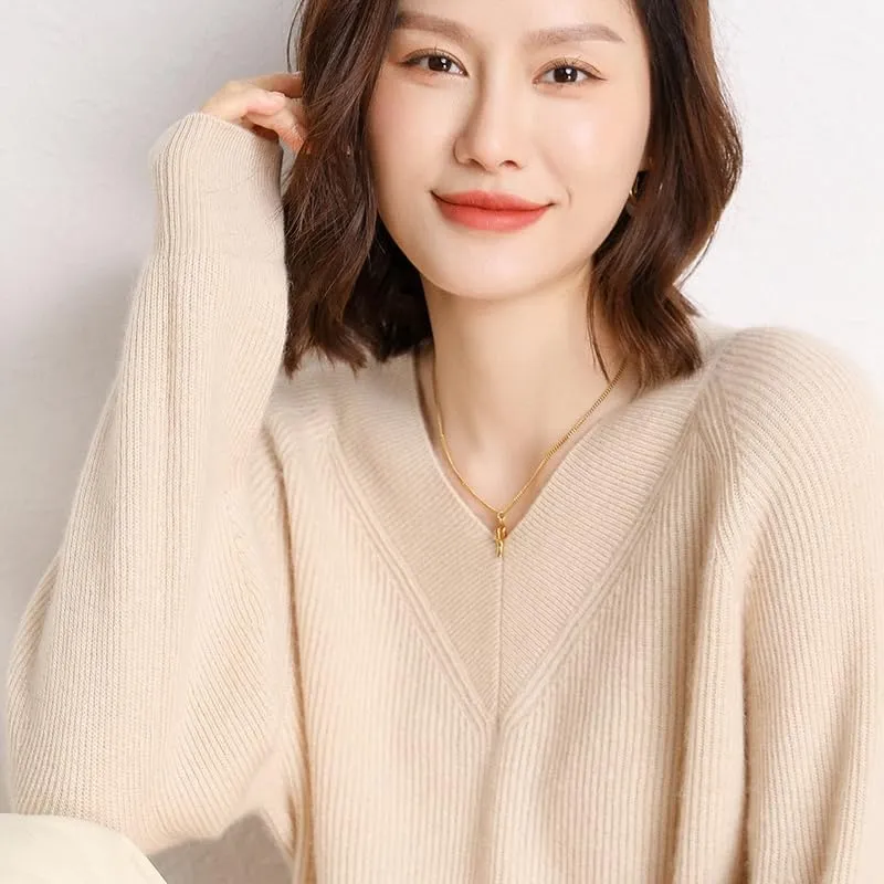 Women's Cashmere and Merino Wool Blend V Neck Sweater Lightweight Knit Sweater